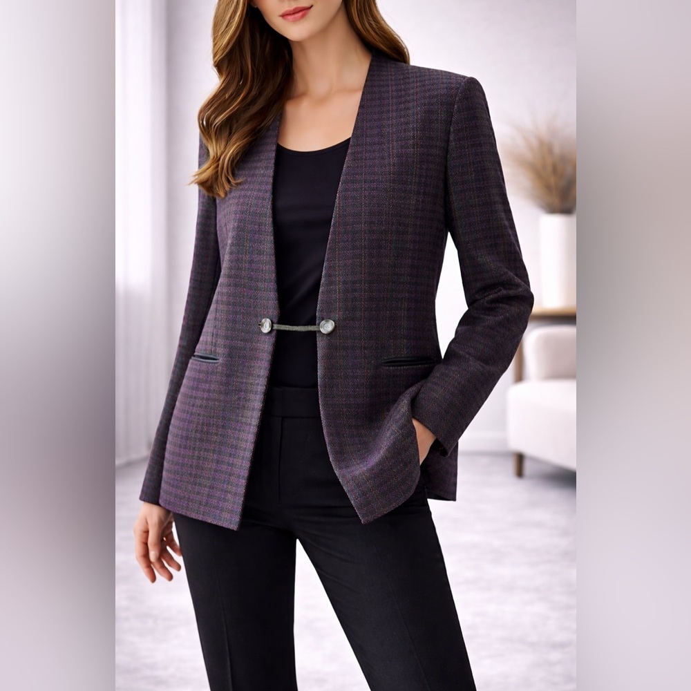 Ellen Tracy Elegant Pure Wool Blazer